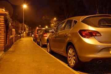 Los conductores podrían enfrentar una multa masiva de £ 1,000 por esta regla de estacionamiento 'poco conocida'