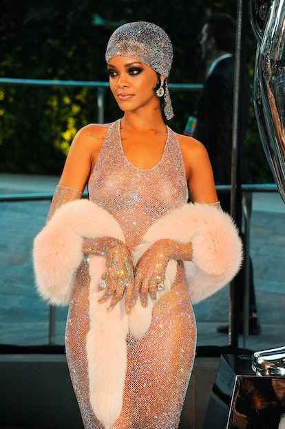 Rihanna en los Premios CFDA en 2014.