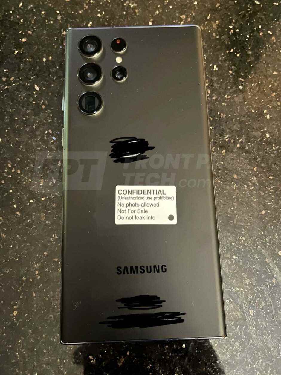 Gerçek hayattaki Galaxy S22 Ultra resmi sızdırıldı - Samsung, Şubat ayı Galaxy Unpacked'i doğruladı, Note serisiyle S22 birleşmesiyle dalga geçti