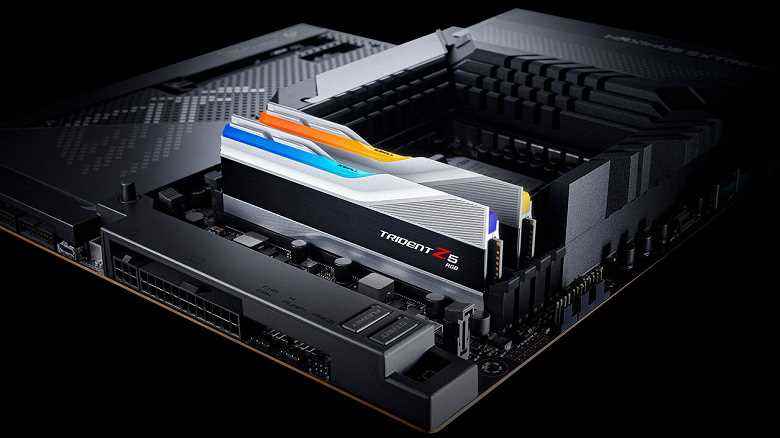 G.Skill Trident Z5 DDR5 serisi, CL32 gecikmeleriyle çalışan DDR5-6400 bellek modüllerini içerir