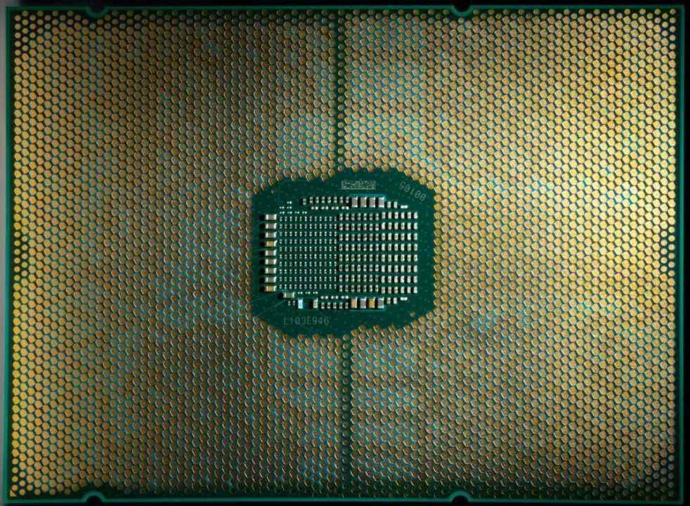 Intel Sapphire Rapids HEDT ve Raptor Lake Mainstream Masaüstü CPU'larının 2022'nin 3. Çeyreğinde Piyasaya Sürüleceği Söylentileri