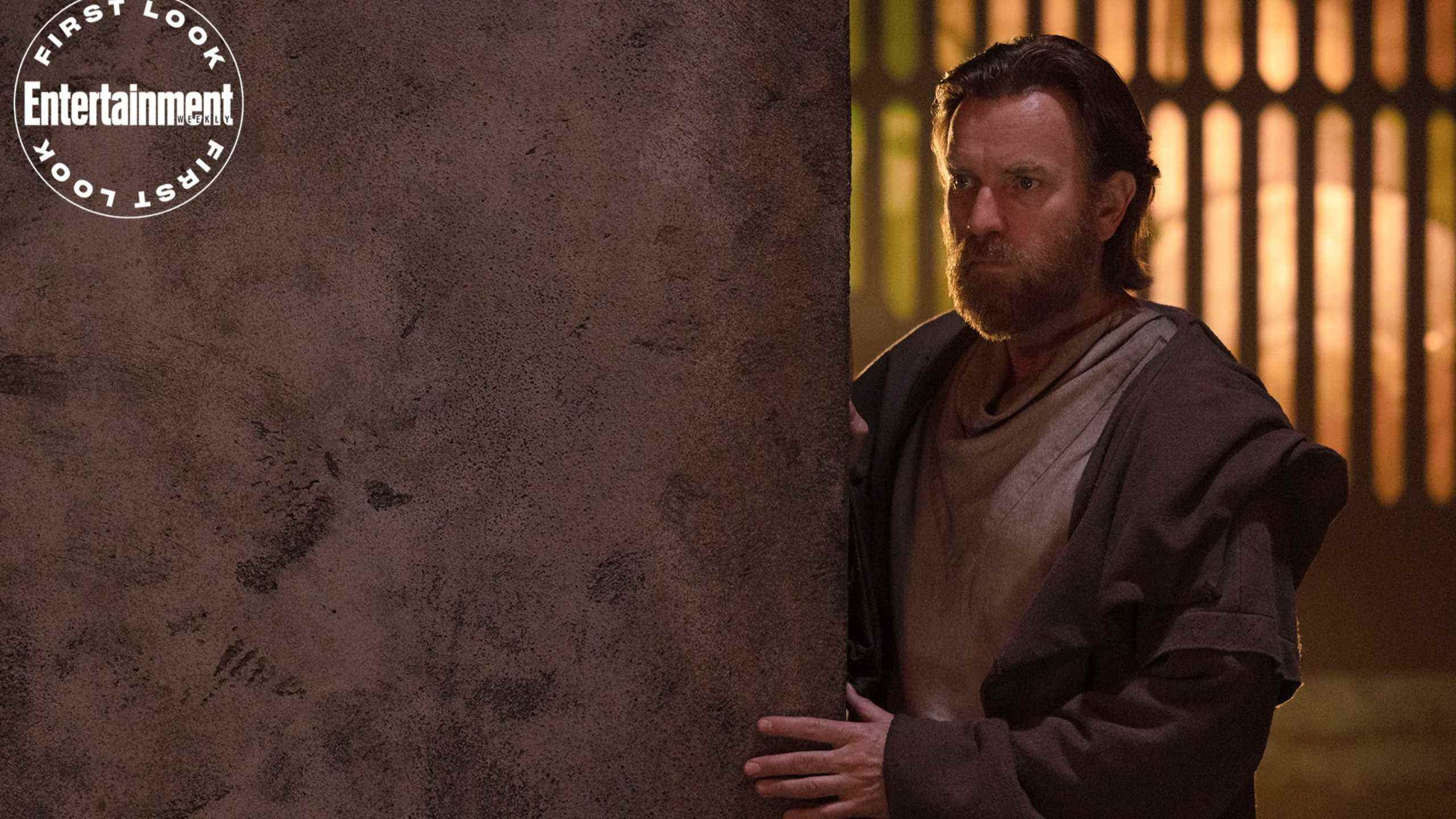 Obi-Wan Kenobi olarak Ewan McGregor