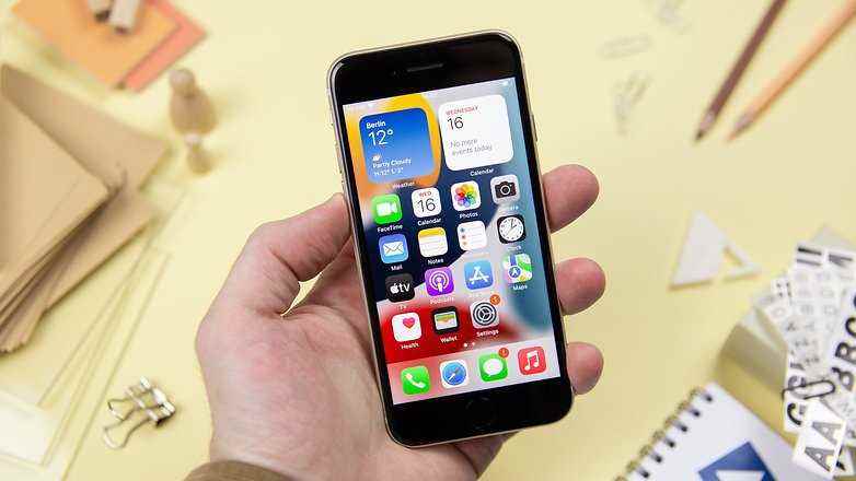 NextPit Apple iPhone SE 2022 ekranı