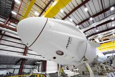 SpaceX Crew Dragon ve Falcon 9, Sunulmadan Önce Askıda
