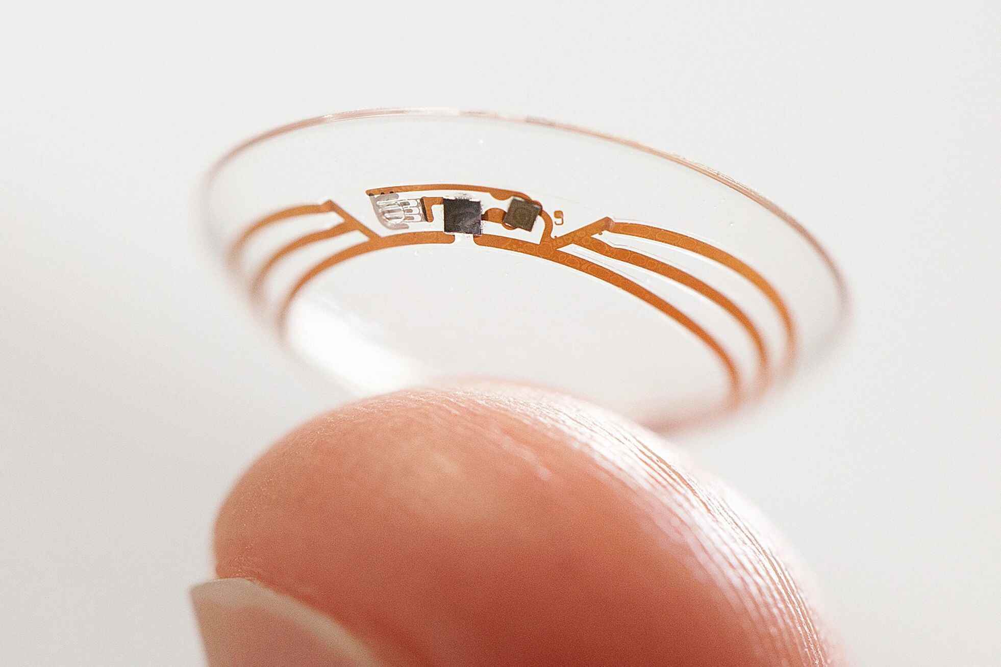 Akıllı kontakt lensler beklenenden daha erken gelebilir