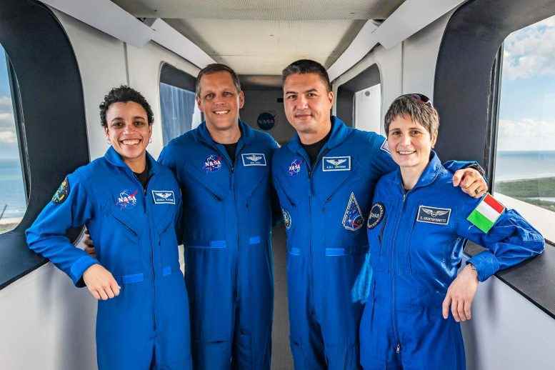 NASA SpaceX Ekibi-4 Astronotları Kennedy Uzay Merkezi