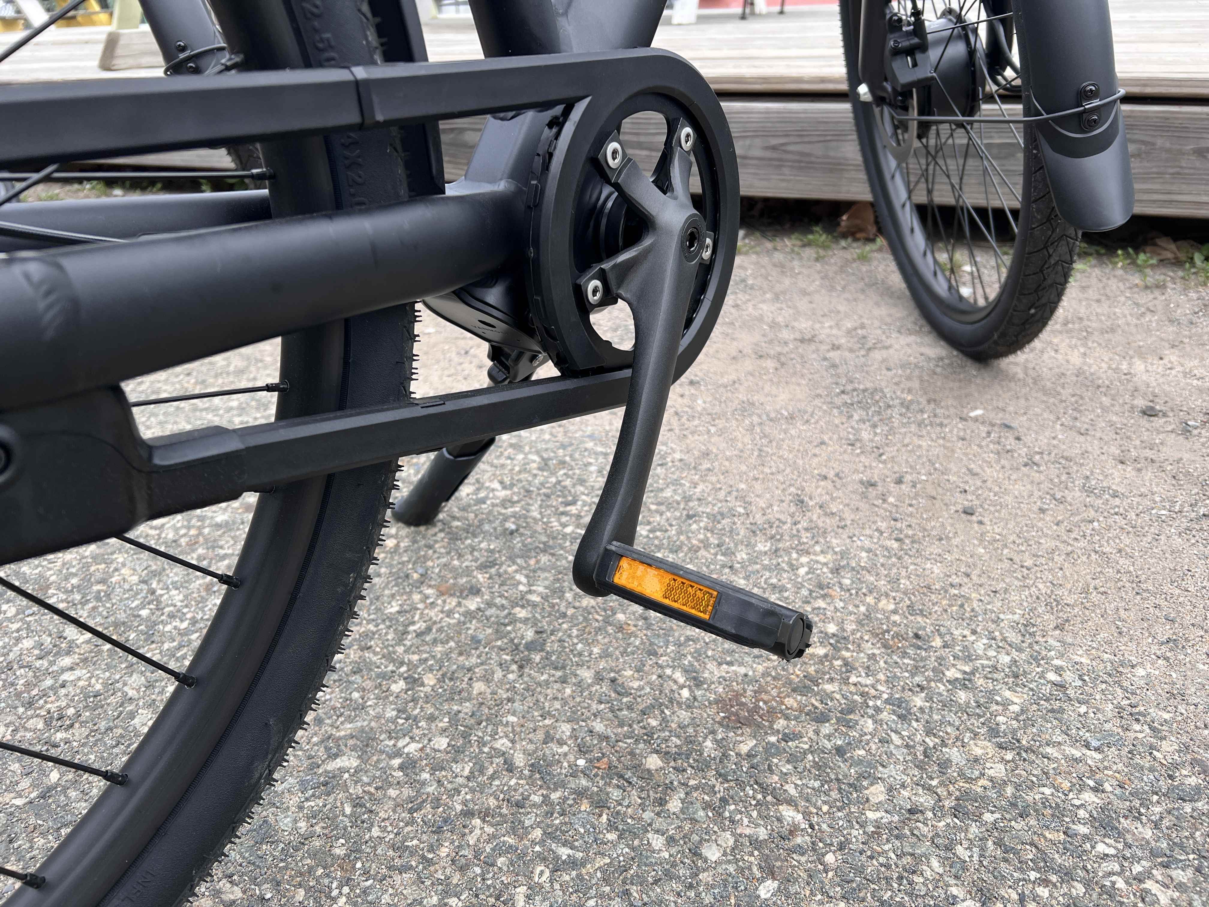 VanMoof X3 e-bisiklet pedalı