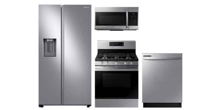 Beyaz bir arka planda Samsung Buzdolabı, Mikrodalga, Gazlı Ocak ve bulaşık makinesi sıralanmış.