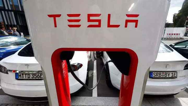 Elon Musk'ın Tesla'sı Hindistan'da nasıl geri dönüş yapabilir?