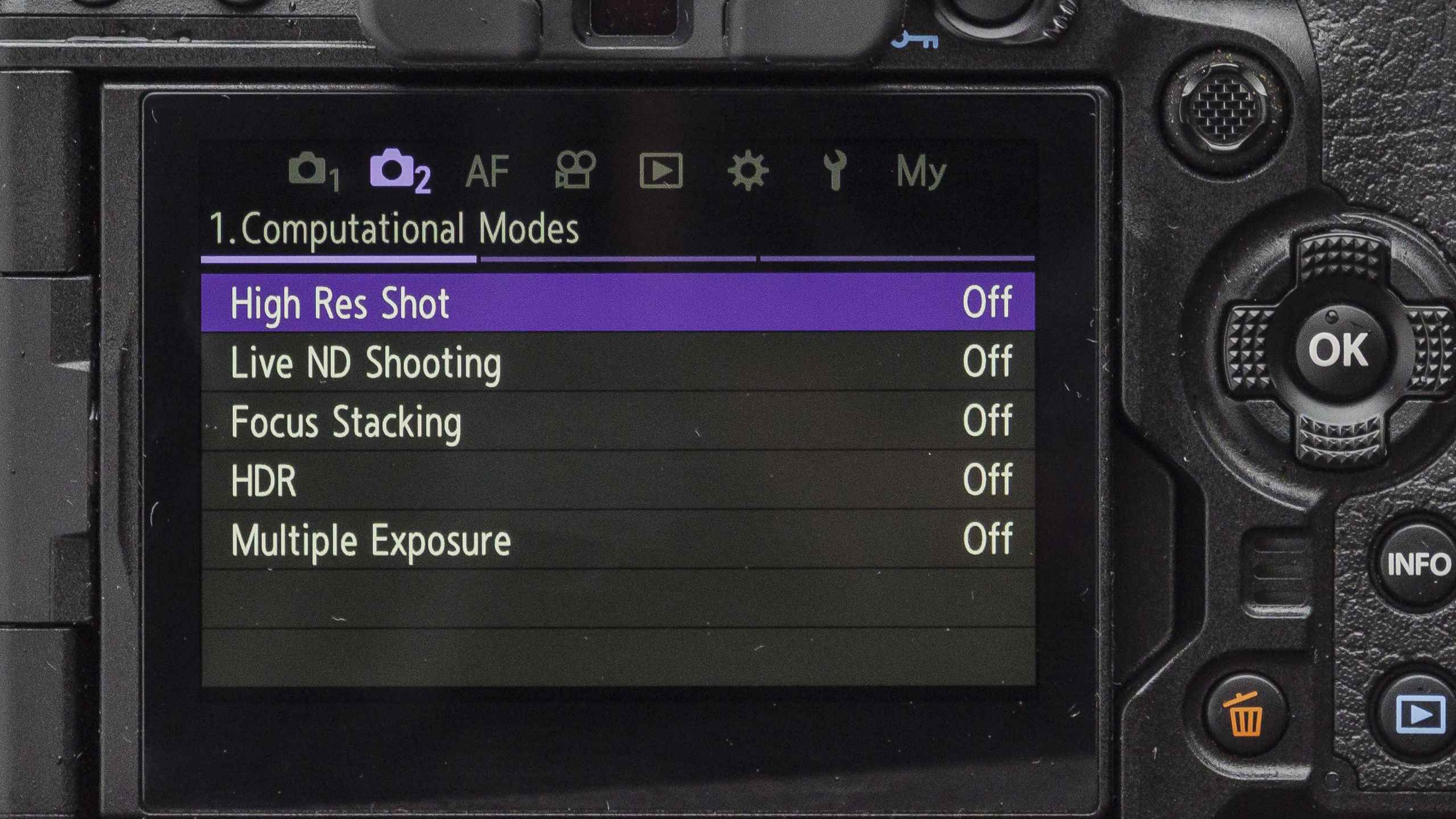 OM System OM-1 kameranın arka ekranı