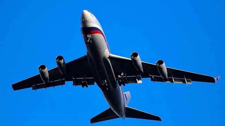Rus havayollarının uçak sigortasıyla ilgili sorunları var.  Merkez Bankası'nın yapısı, hatların bakımıyla ilgili riskleri kapsamak istemiyor