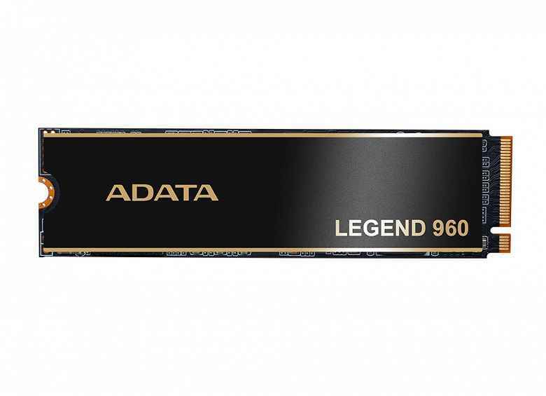 ADATA, 7400 MB/sn'ye varan okuma hızlarına sahip M.2 SSD'leri piyasaya sürdü.  PC ve PS5 için uygundurlar