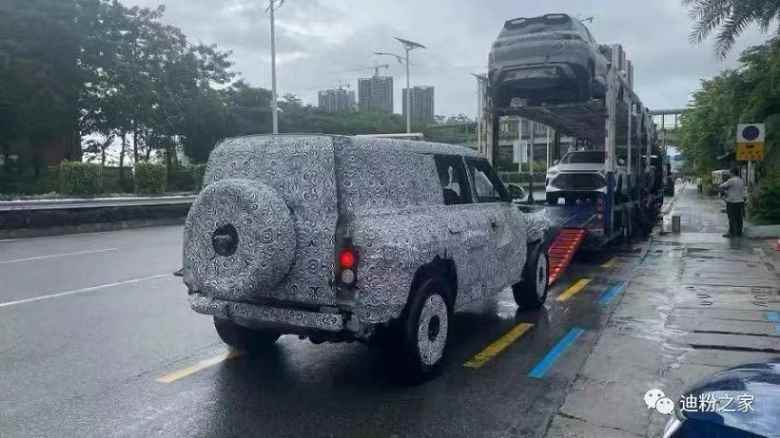 Çin'de gelecek vaat eden 120.000 dolarlık bir Yıldızlararası elektrikli SUV fotoğraflandı.  Cybertruck'tan daha kötü olmayan kros kabiliyeti vaat ediyorlar
