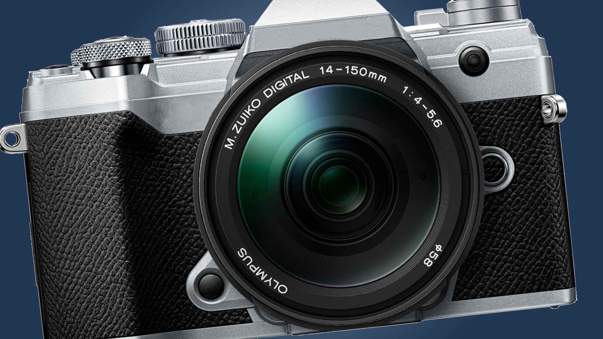 Mavi bir arka plan üzerinde Olympus E-M5 Mark III kamera