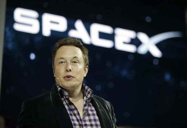 ABD mahkemesi Elon Musk'ın SpaceX uydu dağıtım planını onayladı