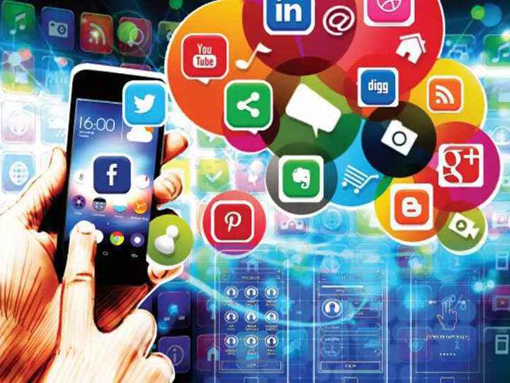 Hükümet, yeni BT kuralları kapsamında sosyal medya şirketine 105 engelleme emri verdi