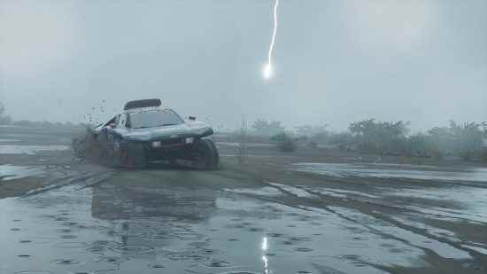 Dakar Desert Rally oynanış önizlemesi hayatta kalma yarış oyunu: Elektrikli bir fırtınada araba sürerken çamurda savrulan araba