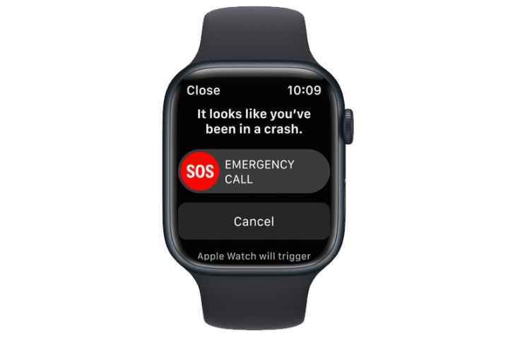 Apple Watch Series 8 Kazaya karşı koruma acil durum çağrısı.