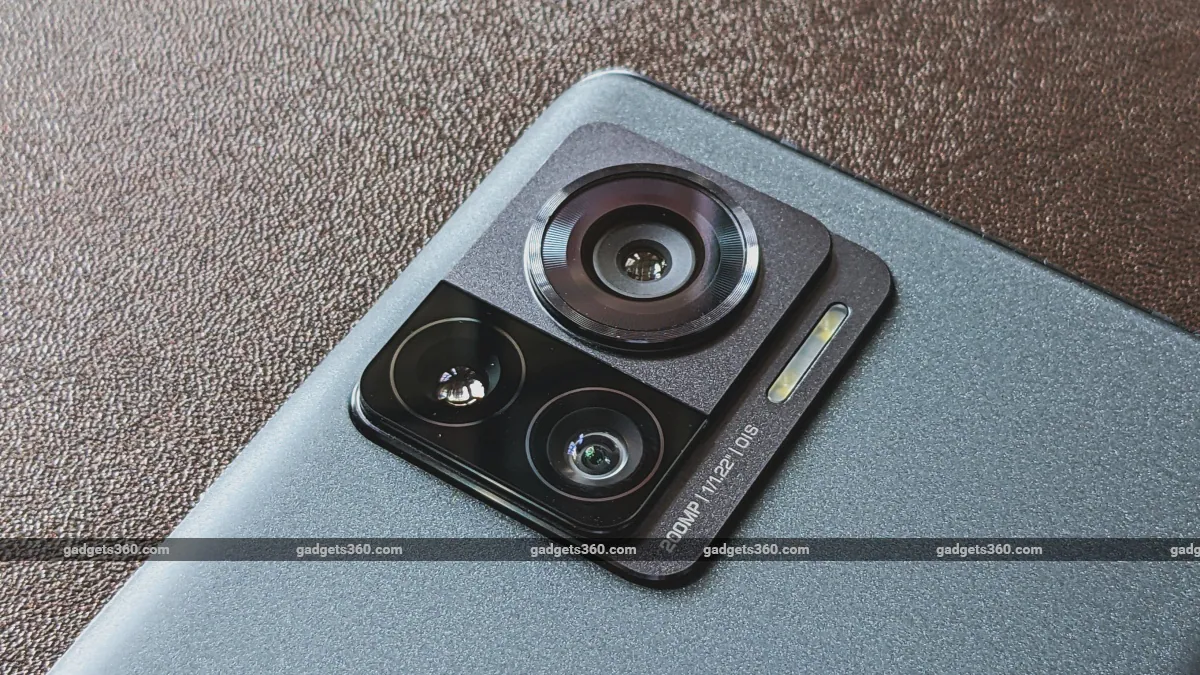 Motorola Edge 30 Ultra arka kameralar ndtv MotorolaEdge30Ultra Motorola