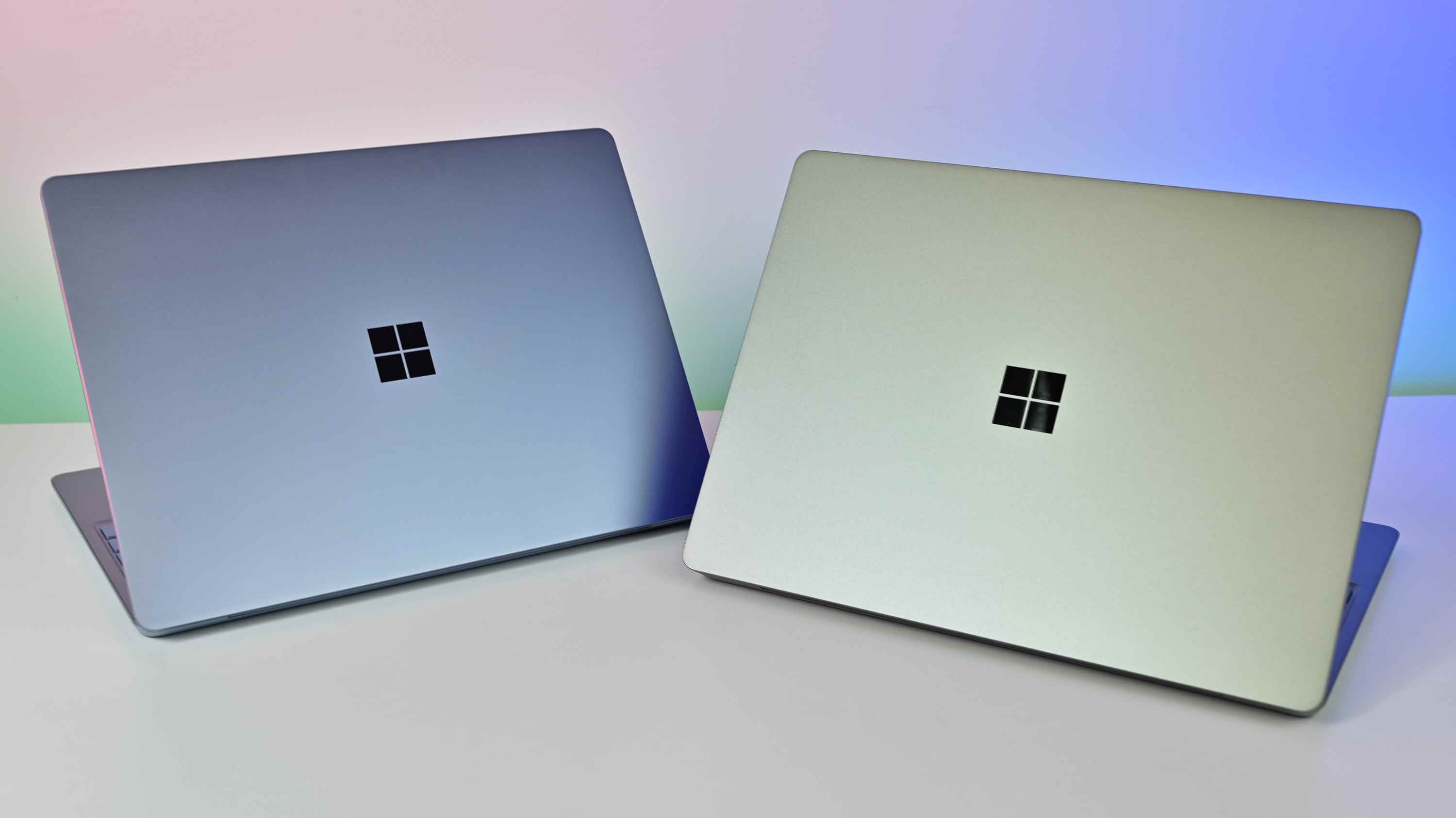 Microsoft Surface Laptop Go 2 (2022).