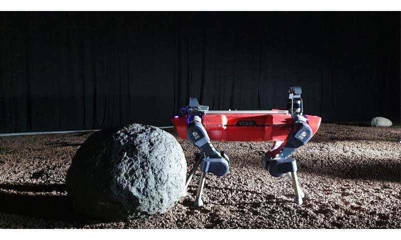 Dört ayaklı zıplayan robotlar Ay'ı keşfetmek için LEAP