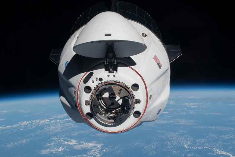 NASA, SpaceX Dragon uzay aracıyla Hubble'ı kurtarmayı keşfedecek