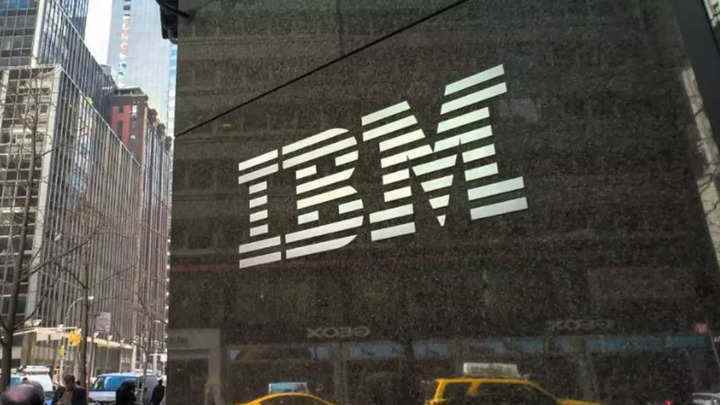 IBM Hindistan başkanı Sandip Patel, Hibrit Bulutun dijital dünyaya katkımız olduğunu söylüyor