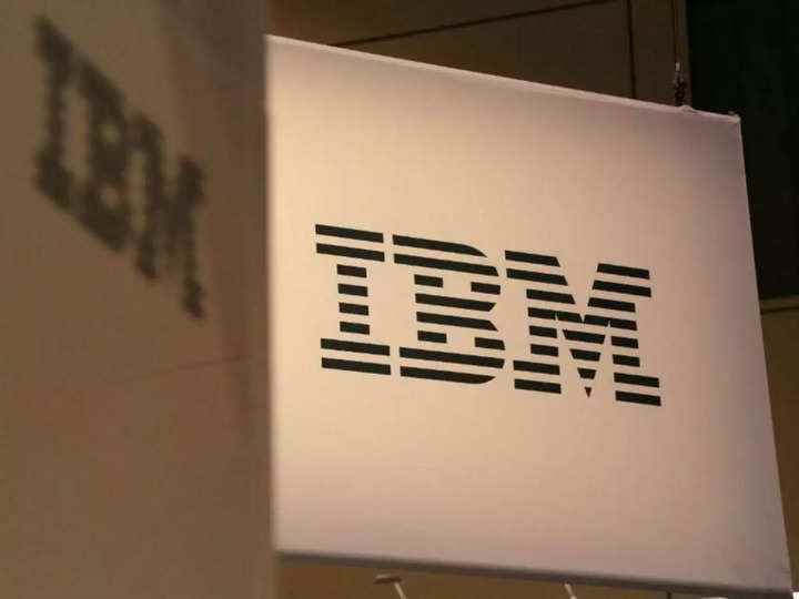 IBM, Kerala'da CM Pinarayi Vijayan tarafından açılışı yapılan yeni yazılım laboratuvarını açtı