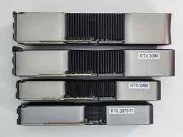 Dev GeForce RTX 4090'lar birbirine, eski Nvidia kartlarına ve bir muza benzetildi.  Gazetecilerin adaptörlerin fotoğraflarını yayınlamasına izin verildi
