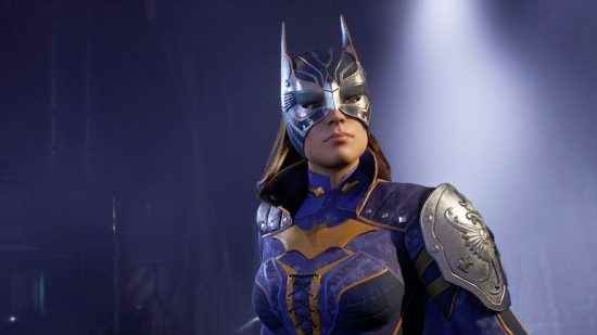 Gotham Knights - Batgirl bir ortaçağ şövalyesi gibi giyiniyor