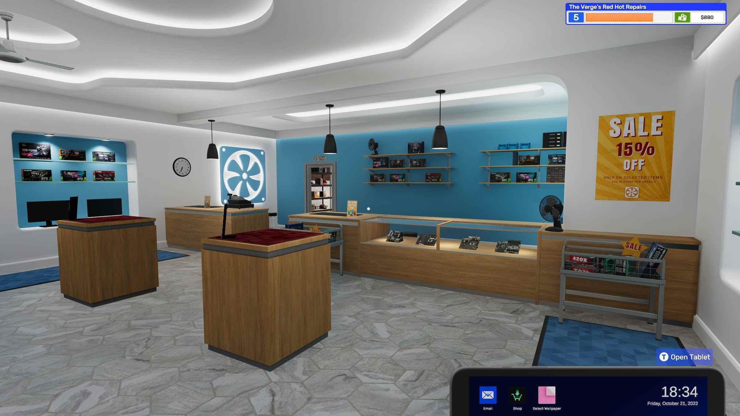 Fiziksel vitrini gösteren PC Building Simulator 2'nin ekran görüntüsü