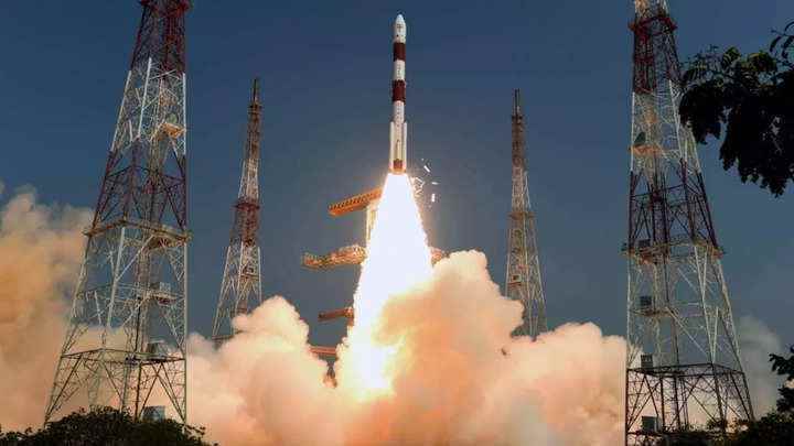 Rapora göre Hindistan'ın uzay ekonomisi 2025 yılına kadar 12,8 milyar ABD doları değerinde olacak