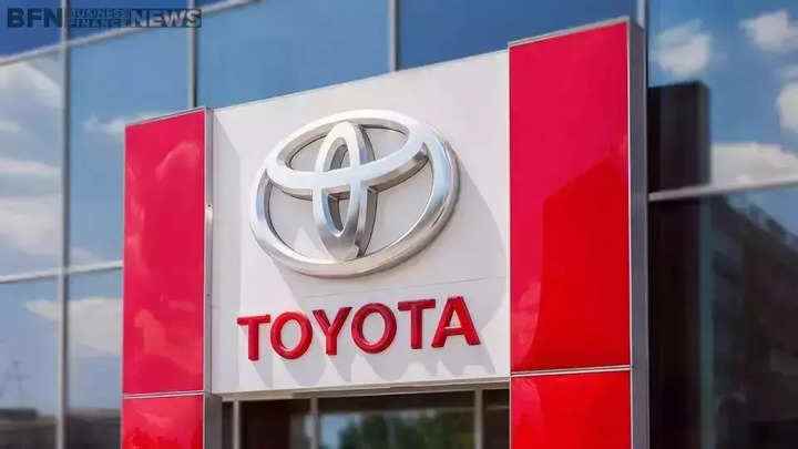 Toyota'nın ilk elektrikli otomobil üretimini artırmayı planladığı, ancak 2025'e kadar değil