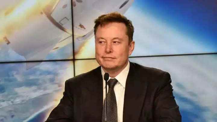 Güney Kore Devlet Başkanı, Tesla CEO'su Elon Musk'ı gigafactory inşa etmeye davet etti