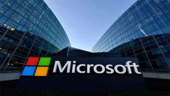 Microsoft, 2023 boyunca Ukrayna için ücretsiz teknoloji desteğini genişletecek