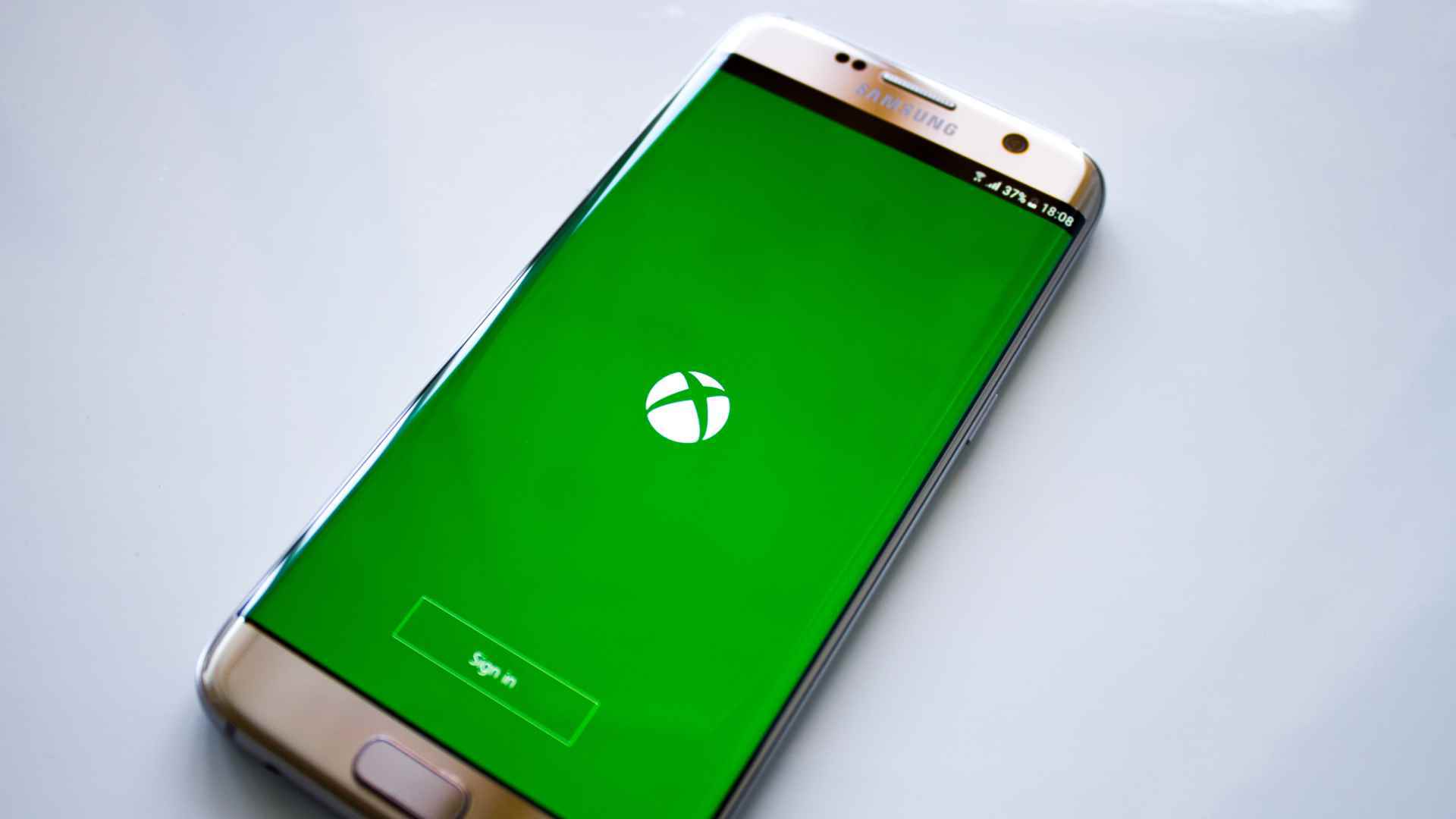 Samsung akıllı telefonda oynanan Xbox Cloud Gaming