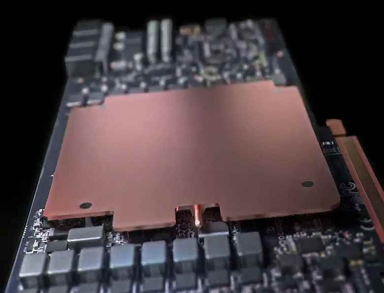 Buharlaşma odası GeForce RTX 4090'a özel değildir. Aynı soğutma sistemi Sapphire Radeon RX 7900 Nitro tarafından da alınmıştır.
