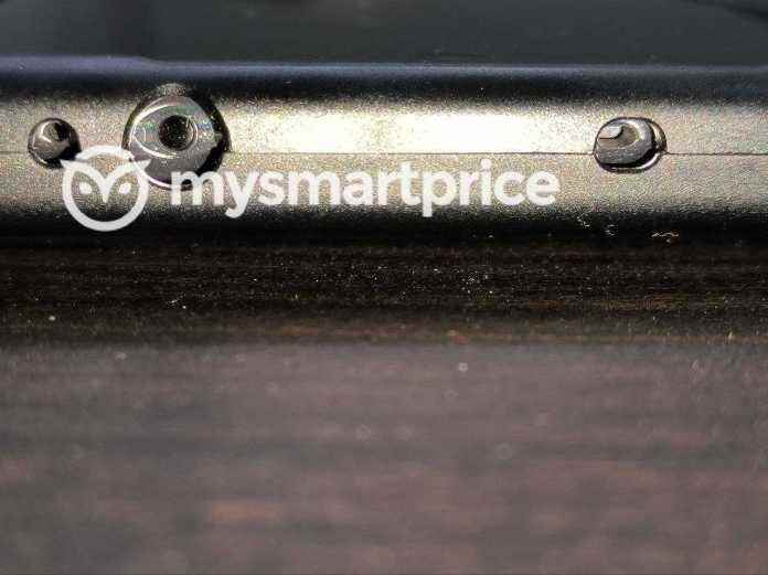 (Resim kredisi MySmartPrice) IR blasterini gösteren iddia edilen OnePlus 11R prototipinin fotoğrafı.  - İşte OnePlus 11R ile gelen iki yeni tasarım özelliği