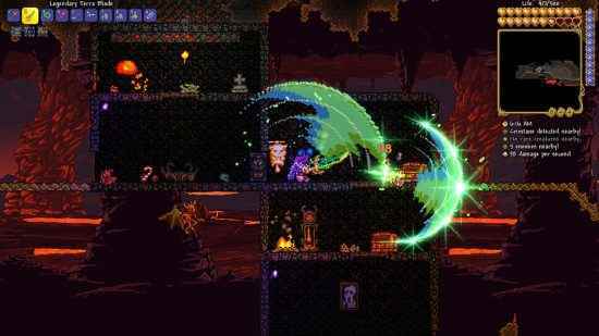 Terraria Steam başarısı 2022 - yeşil ışık yayan bir kılıç olan Terra Blade ile Cehennem Yeraltı Dünyasında canavarlarla savaşan bir oyuncu