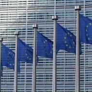 Avrupa Komisyonu ve Avrupa Bayrakları