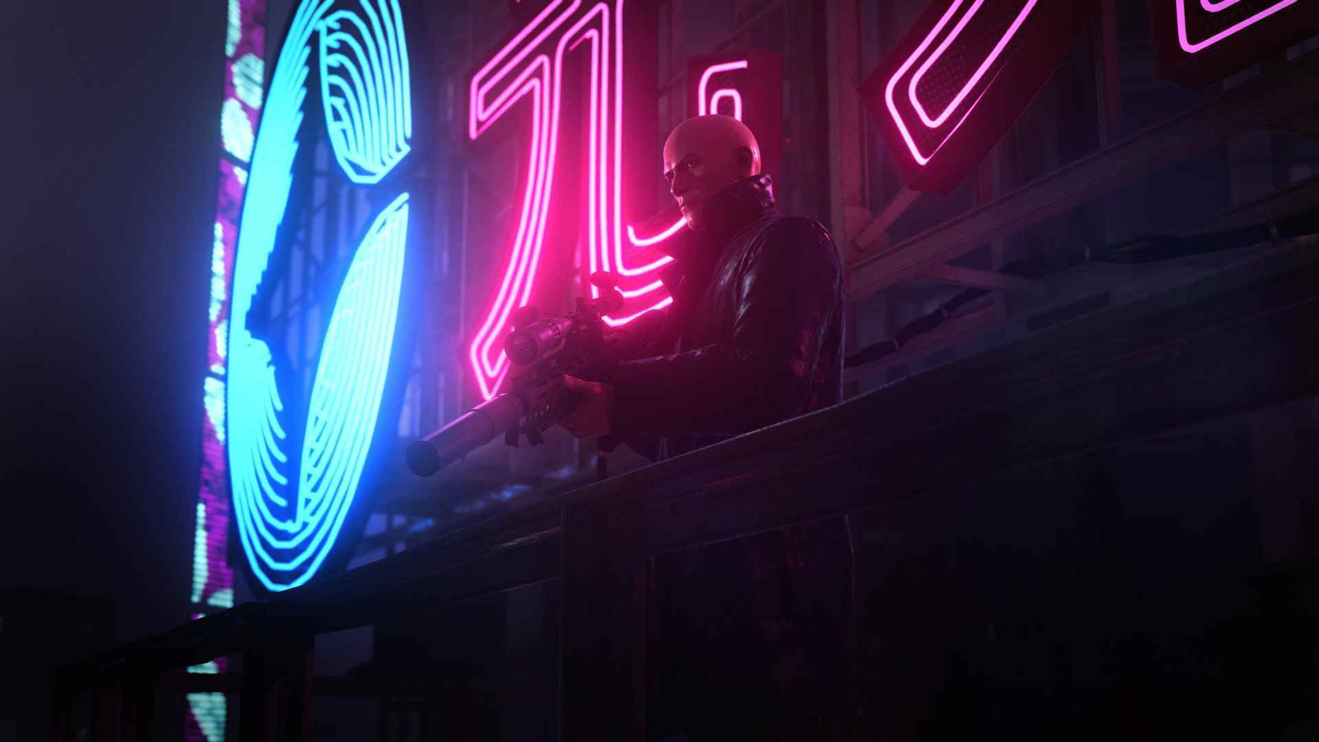 En iyi Xbox Series X oyunları: Ajan 47, bir çatıda keskin nişancı tüfeğiyle bir neon tabelanın yanında duruyor