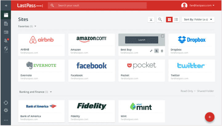 Parola korumalı çeşitli çevrimiçi hesapları gösteren LastPass uygulaması ekran görüntüsü.  Hesaplar, "Favoriler" ve "Bankacılık ve Finans" gibi kategorilere göre düzenlenmiş görünüyor.