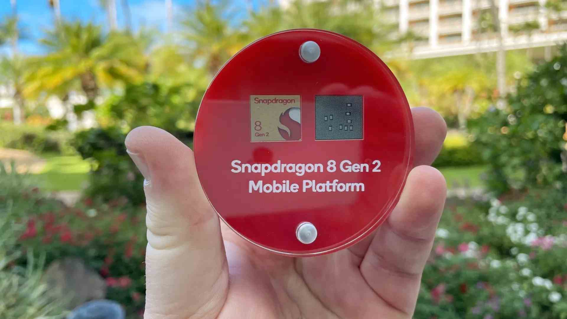 Snapdragon 8 Gen 2 çipinin fotoğrafı