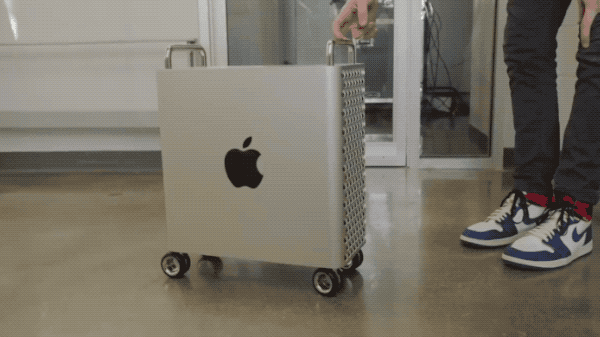 Mac Pro tekerlekleri