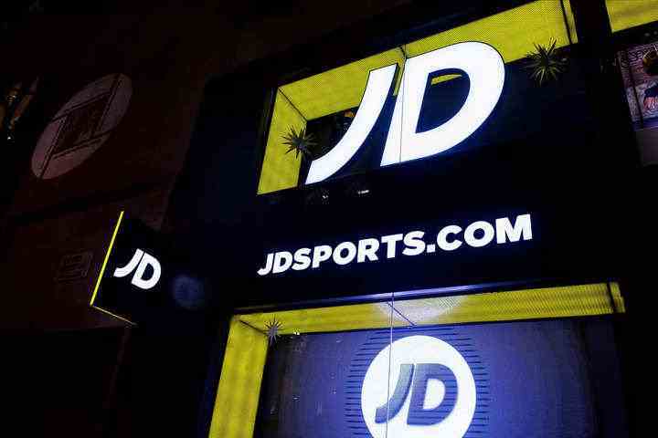 İngiliz JD Sports, siber saldırıyla müşteri verilerine erişildiğini söyledi