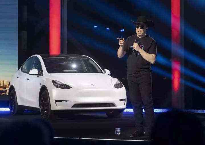 Tesla, 1 Mart'ta 'Yatırımcı Günü' düzenleyecek, yeni araç platformunu tartışacak
