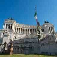 İtalyan parlamentosunun oturduğu Palazzo Montecitorio.