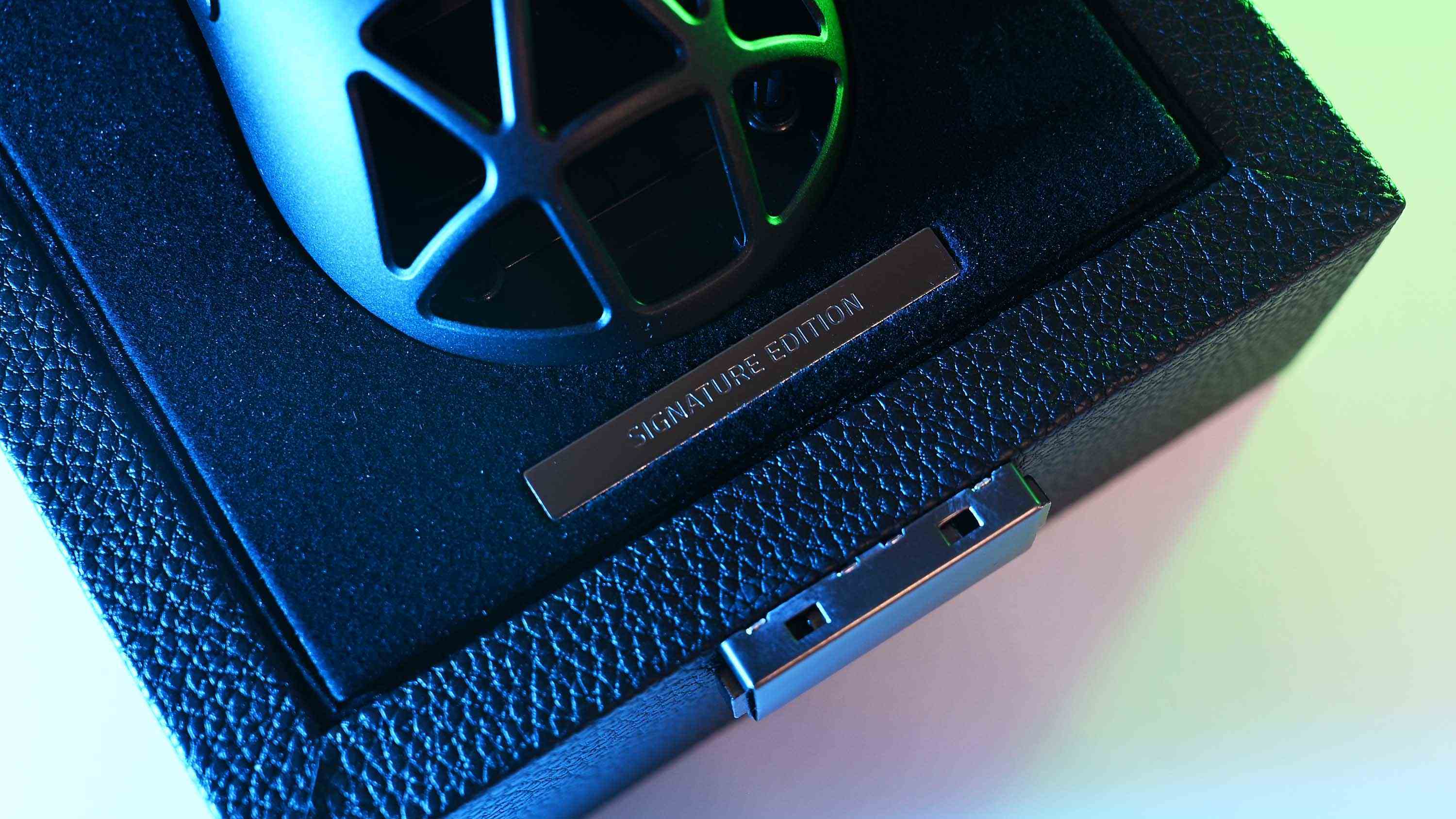 Razer Viper Mini SE, 279 $ 'lık tier-0 oyun faresidir
