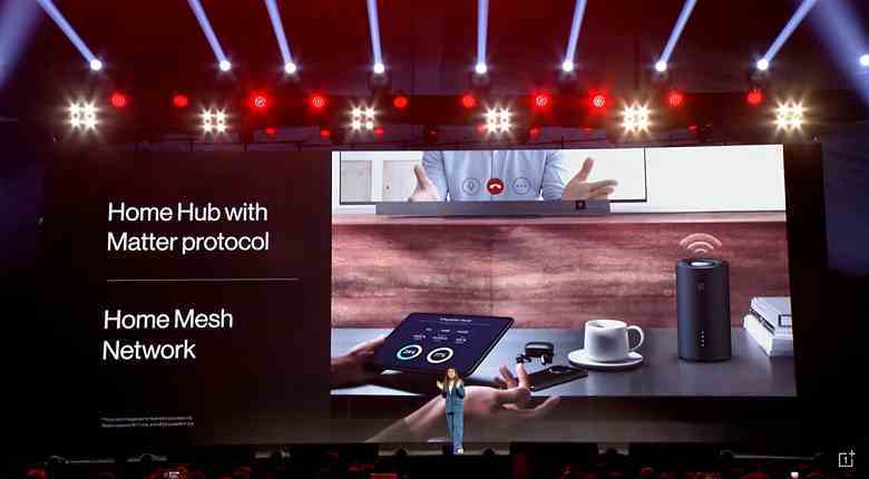 OnePlus, Xiaomi'ye dönüşüyor.  Oyuncu klavyesinin ardından şirket, ilk yönlendiricisi olan OnePlus Hub 5G Router'ı tanıttı.