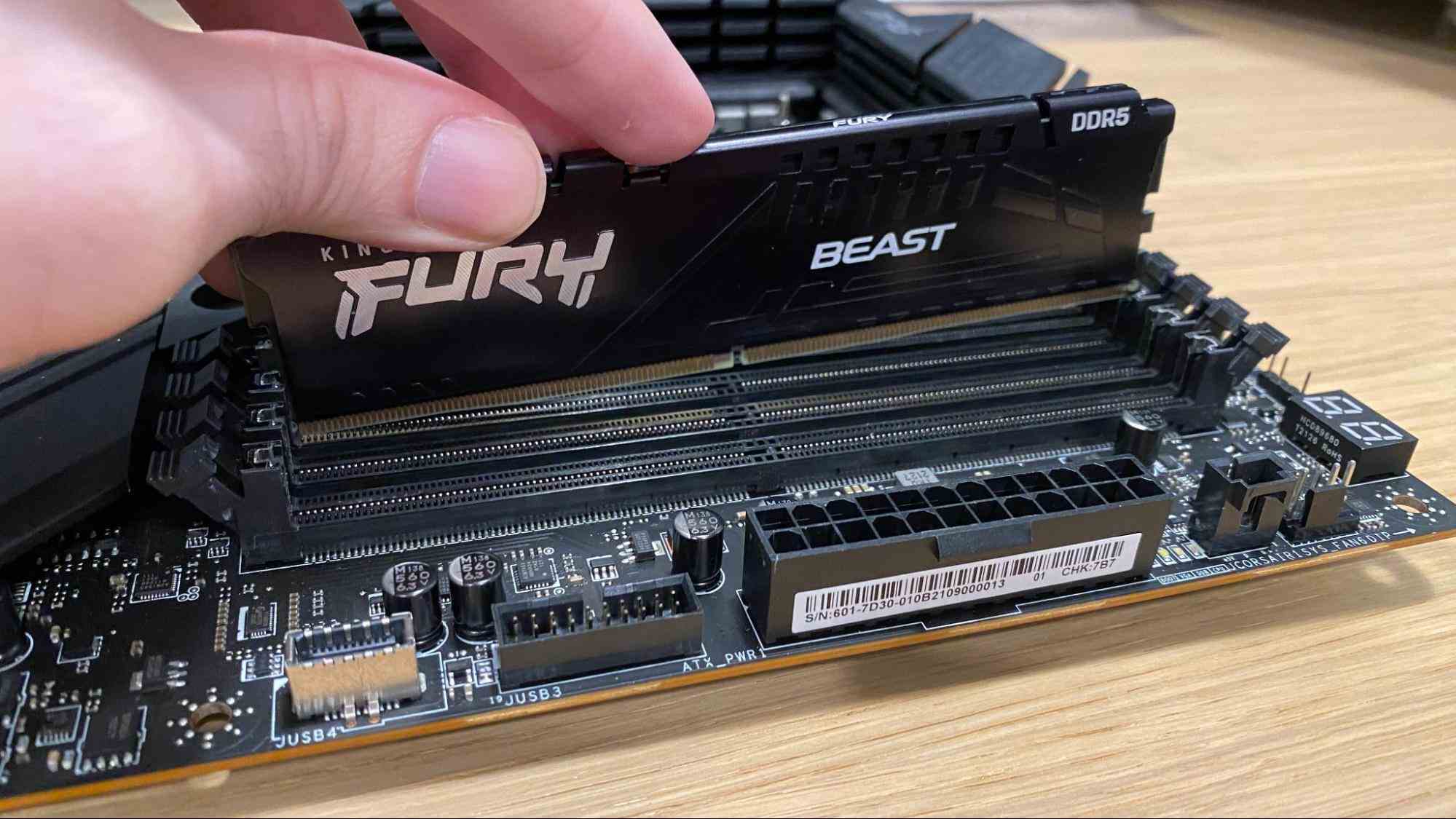 Bir PC'ye RAM Nasıl Kurulur